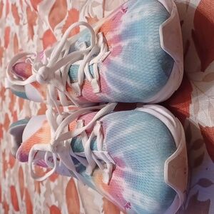 Tiedye puma sneakers